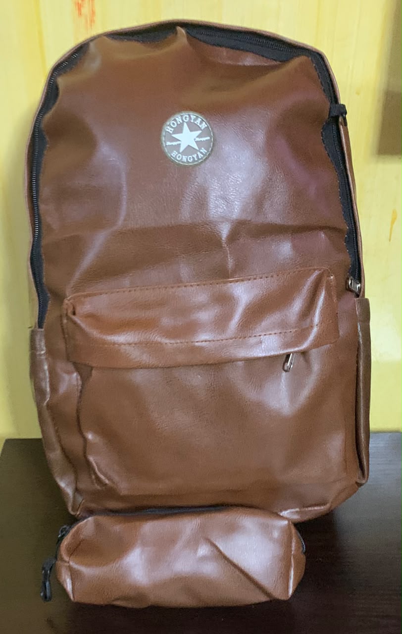 Sac à dos en simili-cuir